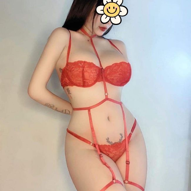 Nhã Vy – Phò Cầu Giấy Mặt Xinh Thân Thiện, Hàng Ngon Ship Tận Nơi