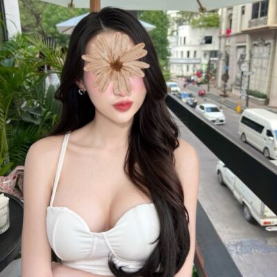 Trâm Anh - Kỹ nữ Cầu Giấy da trắng eo thon, bú liếm cuồng nhiệt