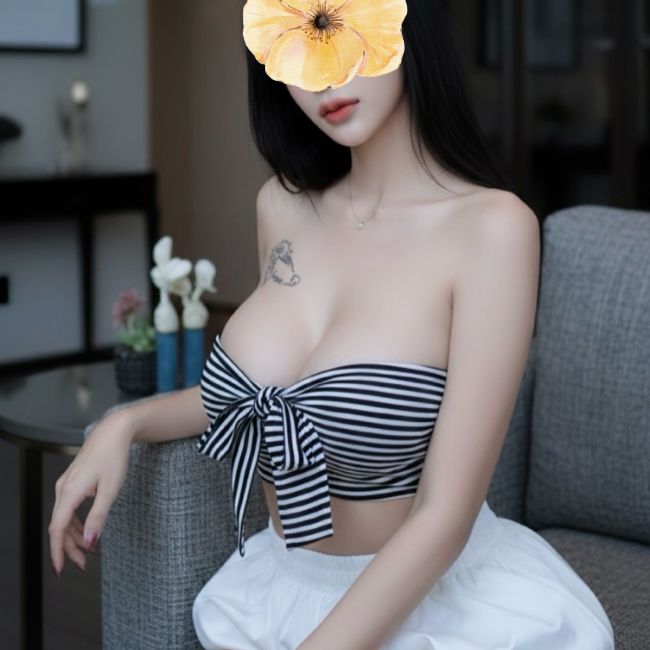 Quỳnh Phương - Hotgirl Hoàn Kiếm dâm loạn, vú căng tròn